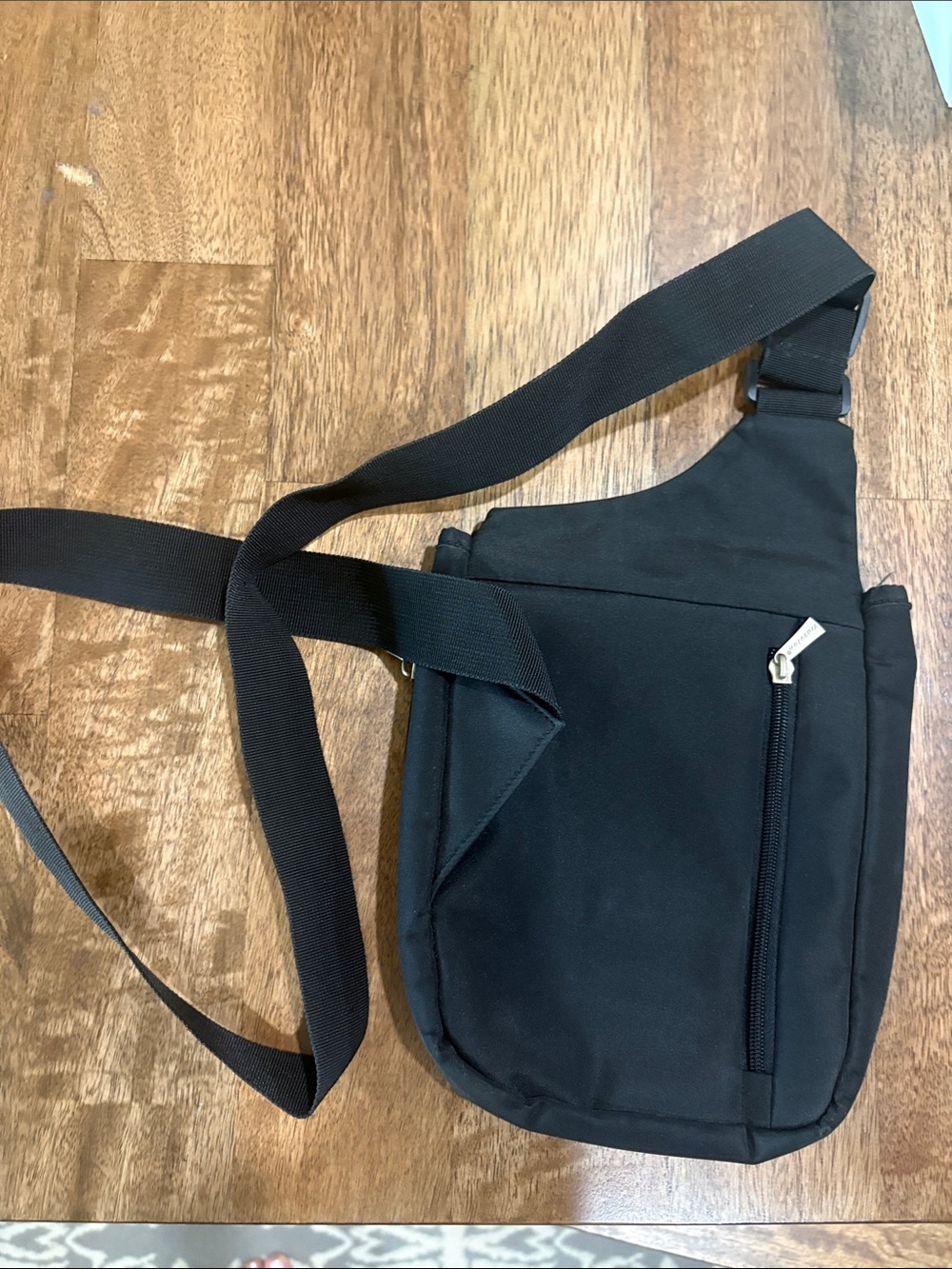 Travelon Antitheft Crossbody Travel Bag. 8.5” x 8” black - Picture 2 of 8